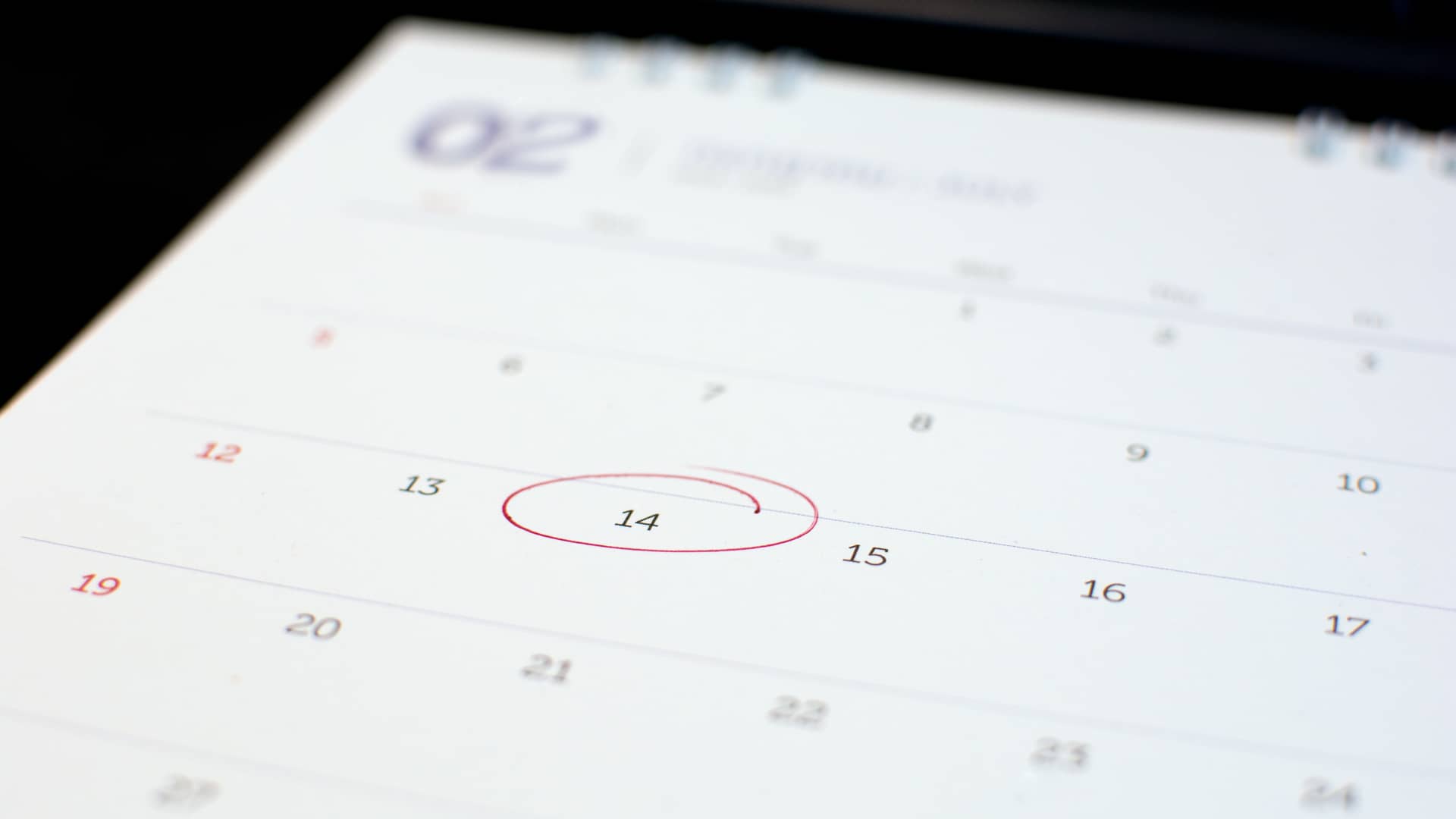 Calendario con fecha marcada para realizar declaración renta irpf